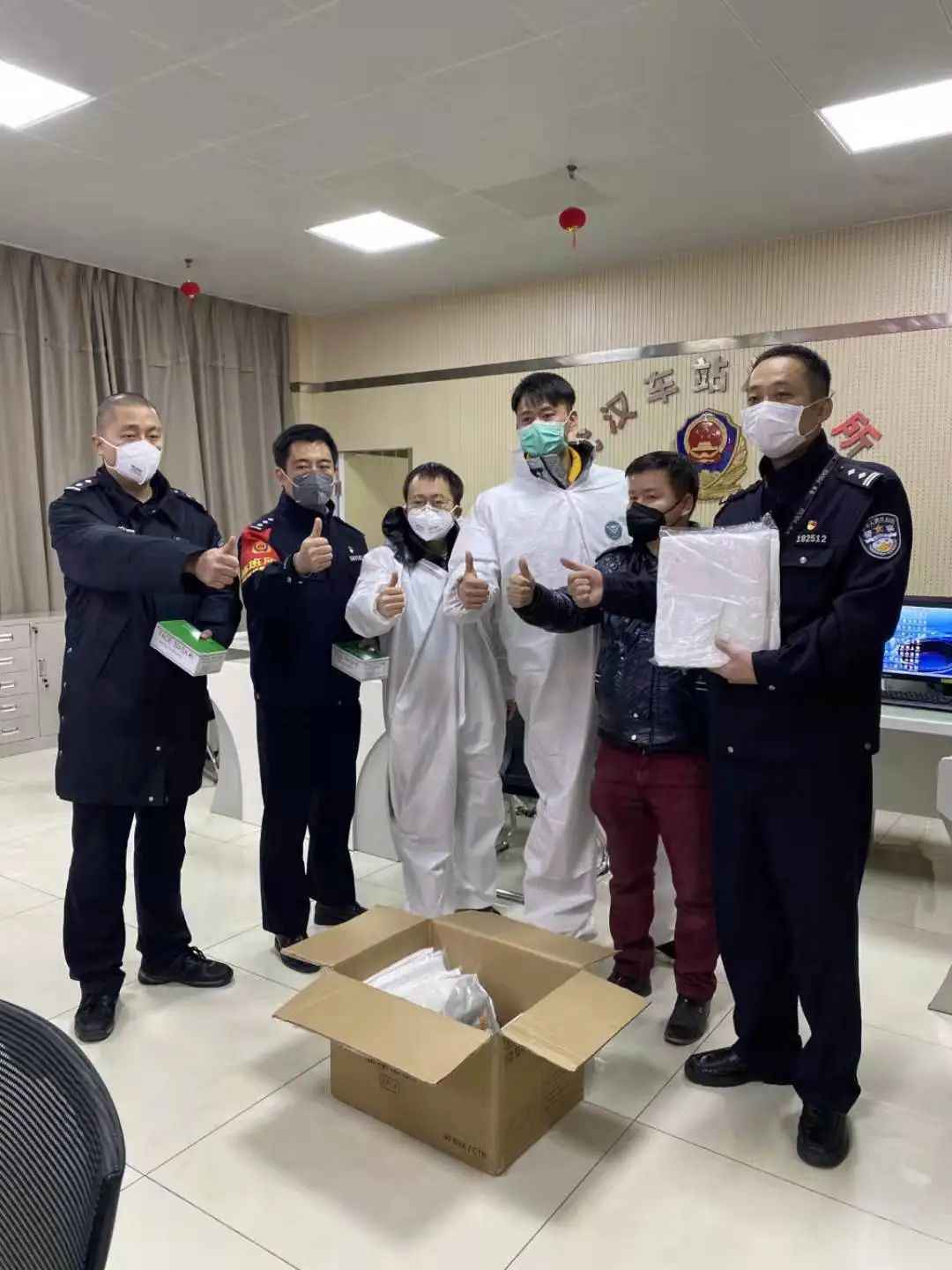 什么都没有生命重要,是吧?|我是志愿者